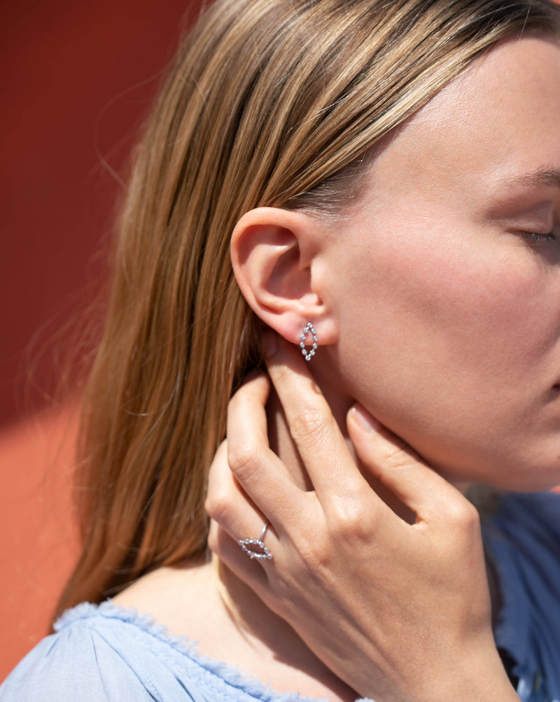 NAVETTE Earrings Silver