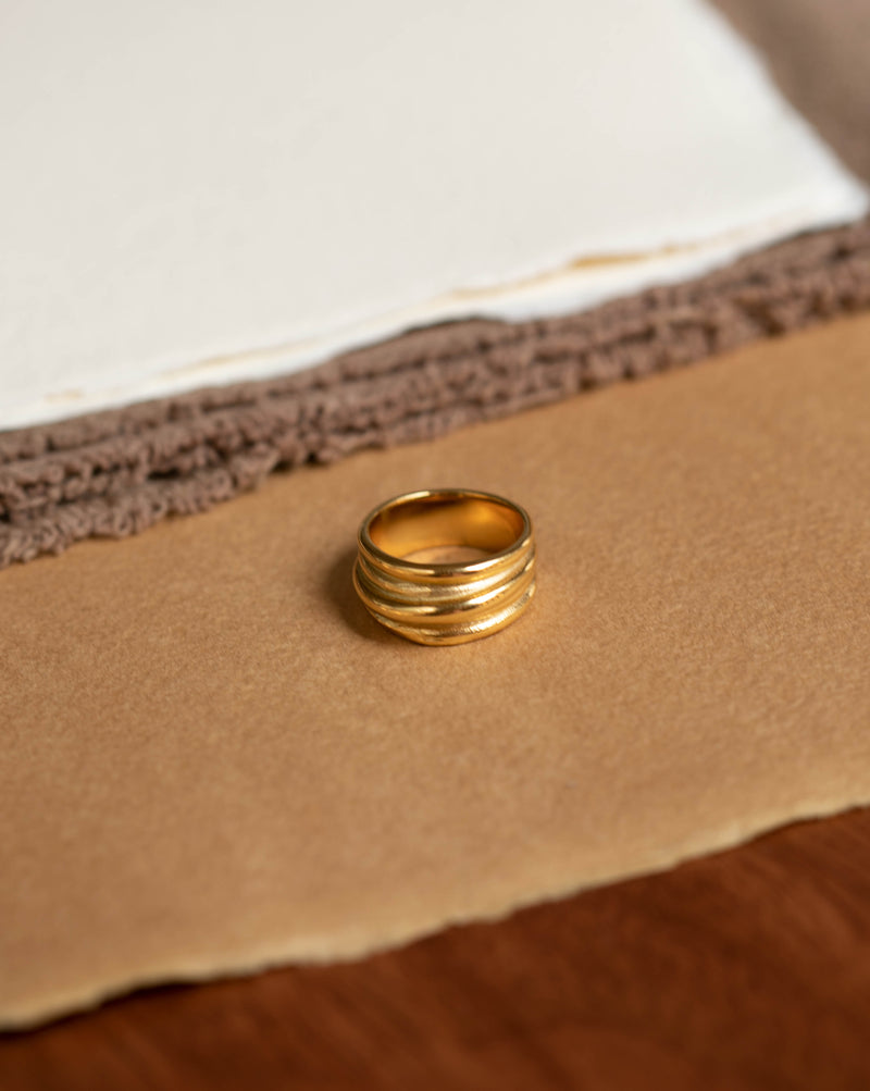 HÉLÈNE Ring
