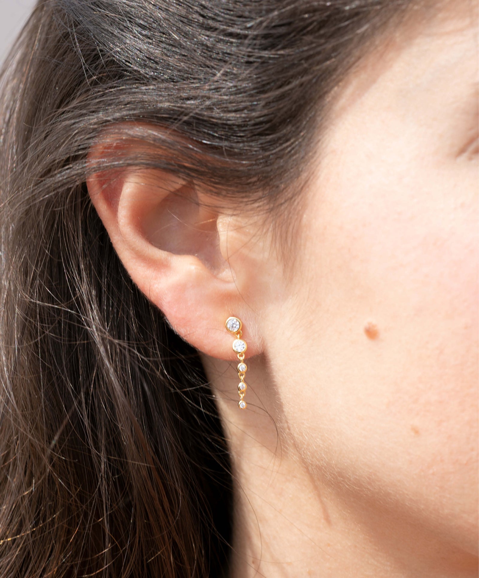 JOY Earrings White Long – French Toasts